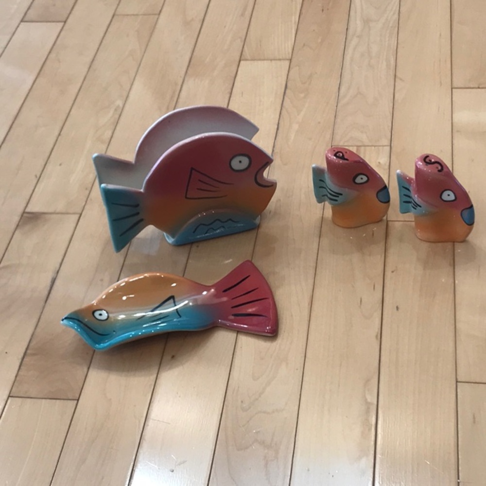 Set of 3 Fish motif salt pepper, napkin holder & soap dish by DS